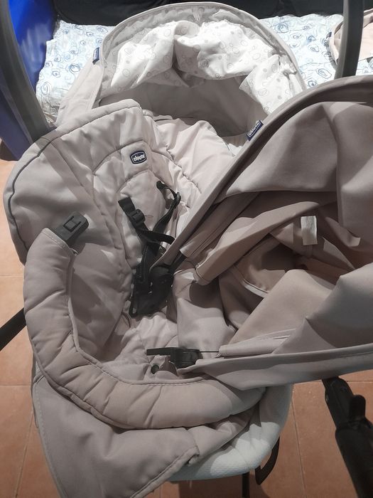 Chicco Stroller with Carrycot64750815700227126