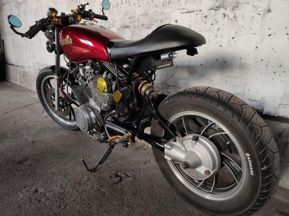 Yamaha xv750 Cafe Racer