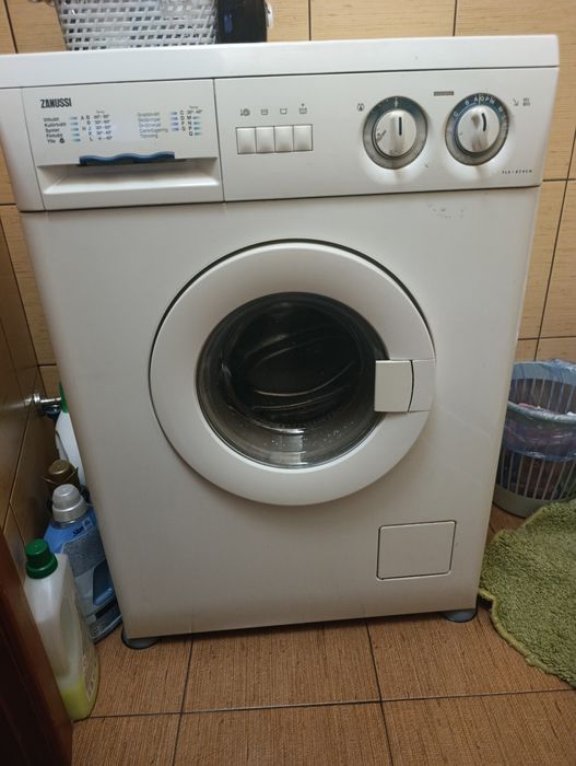 Пральна машина ZANUSSi