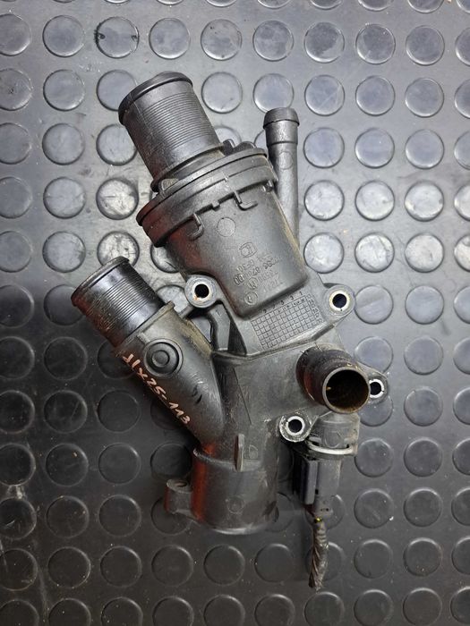 Obudowa termostatu Ford Mondeo Mk4
