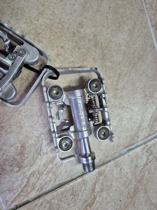 Pedaly platforma plus SPD dwustronne Wellgo M17