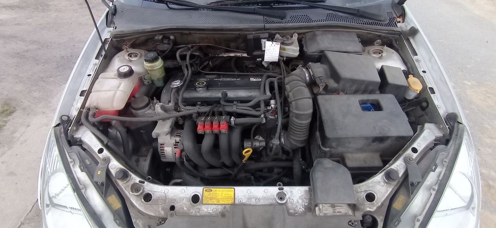 Ford Focus 1 hatchback 5d benzyna 1.6 LPG ! dłuie opłaty !