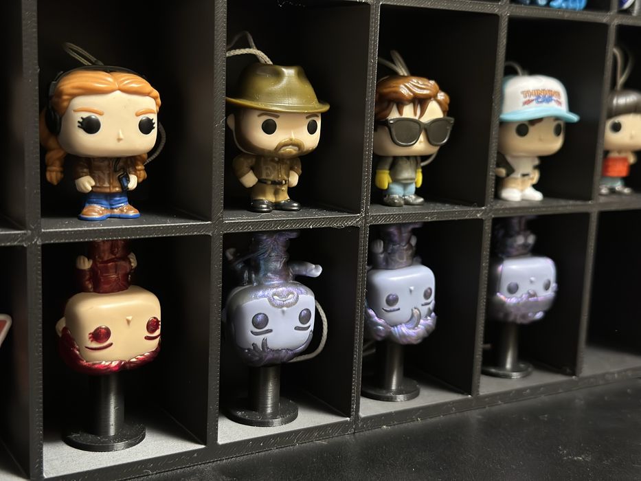 Підставка для фігурок Kinder Joy Stranger Things | Дивні дива