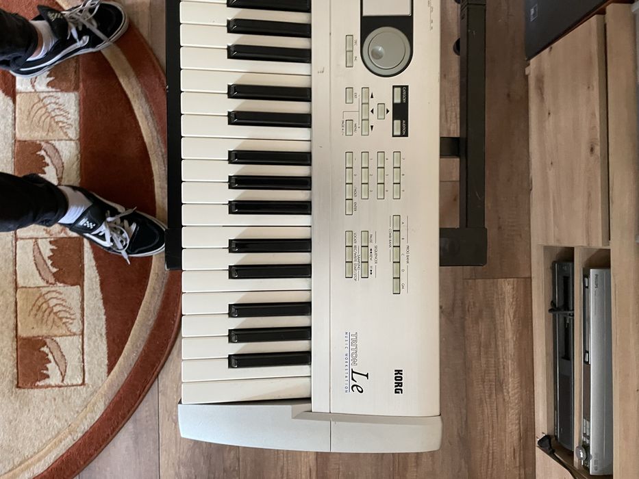 Korg Triton Le syntezator