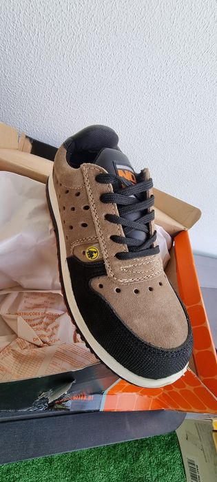 Sapatos Segurança NOVOS.