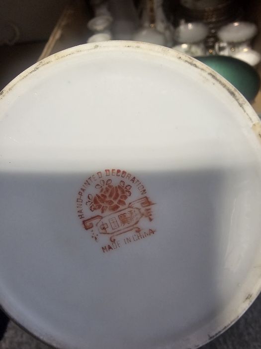 Kubek z przykrywką chińska porcelana, ręcznie malowane