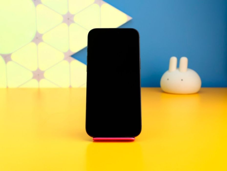 Смартфон Apple iPhone 16 Pro Max 256GB Black (177581) Б/У З ГАРАНТІЄЮ