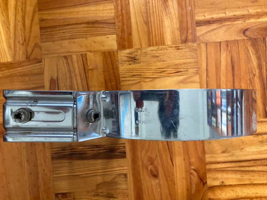 Abraçadeira Inox ajustável ∅ 180mm