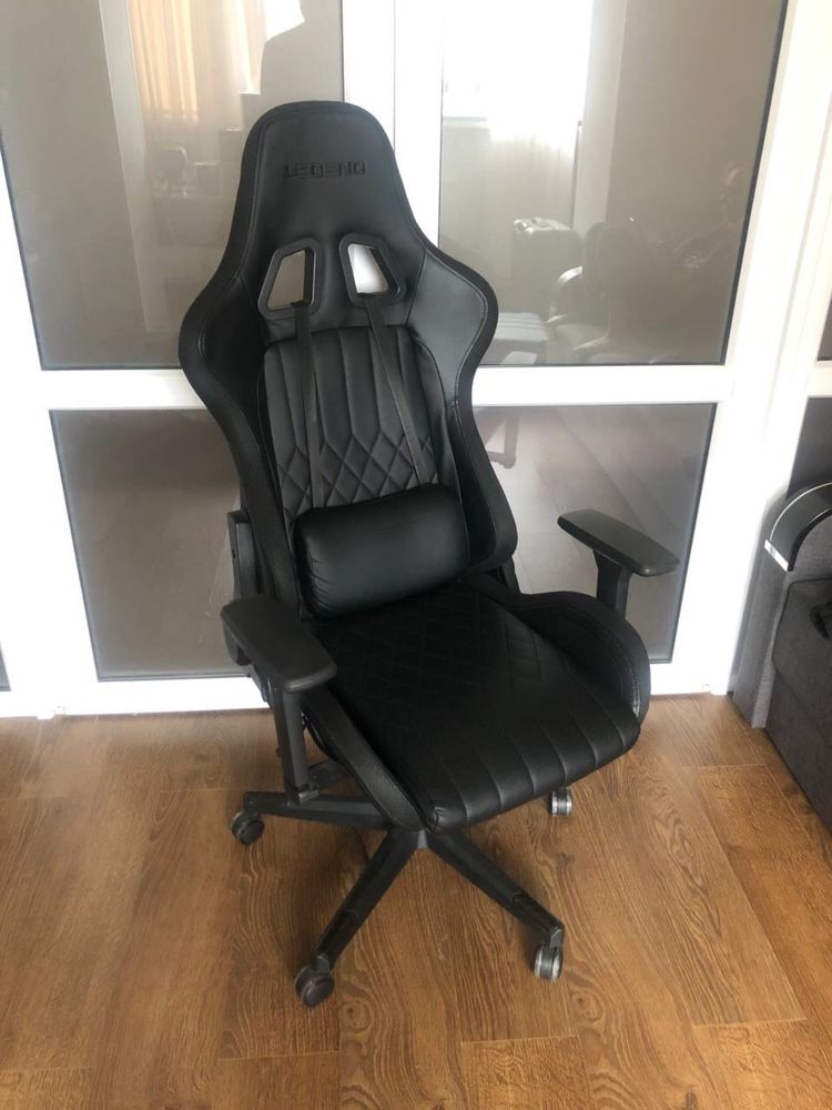 Игровой стул «Legend» с подсветкой: 6 300 грн. - Офісні меблі Харків на Olx