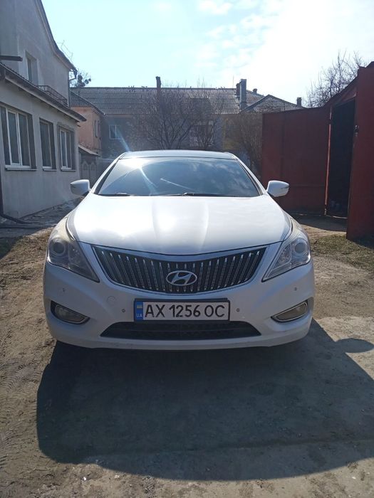 Продам комфортний автомобіль Hyunday Grandeur