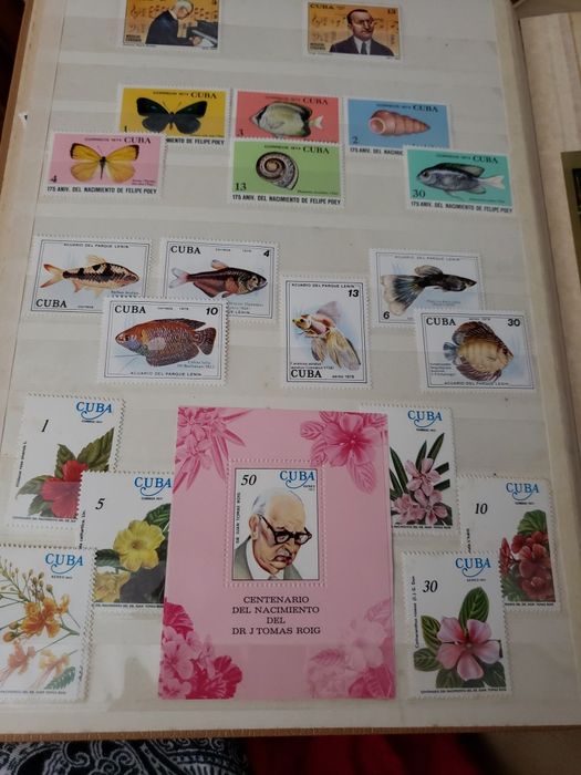 Colecção de sêlos, blocos, envelopes, pagelas e