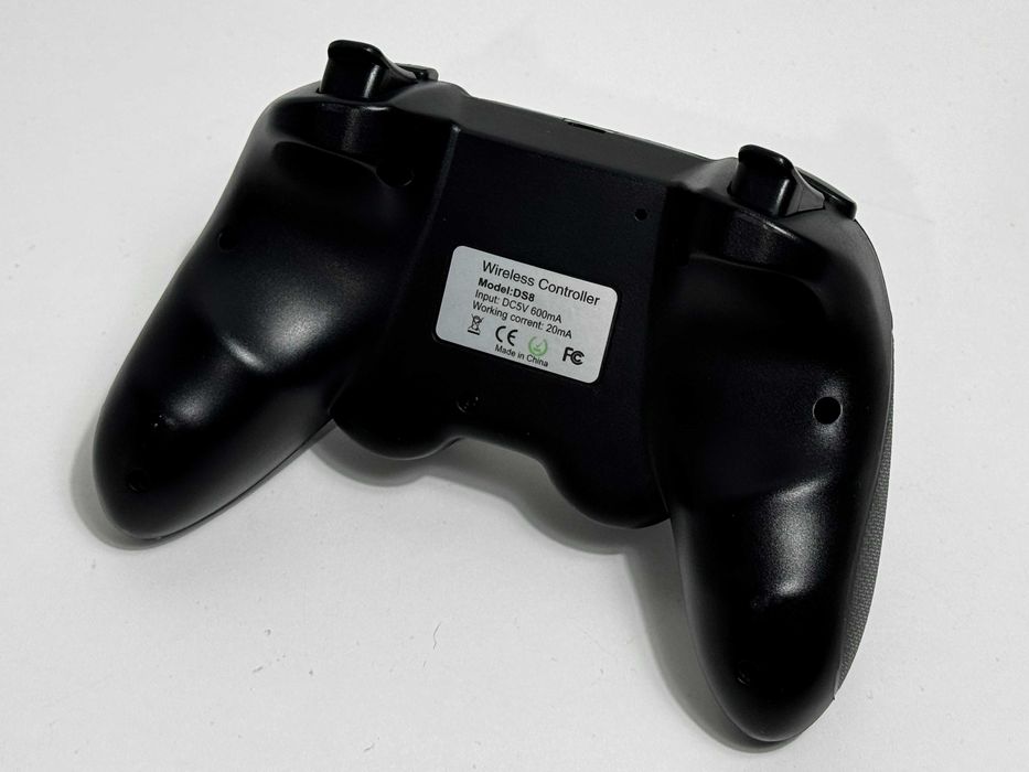 Pad bezprzewodowy Avenger do PS4 Playstation 4 | Bezprzewodowy | Czarny