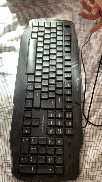 Computer Keyboard64729867816578121