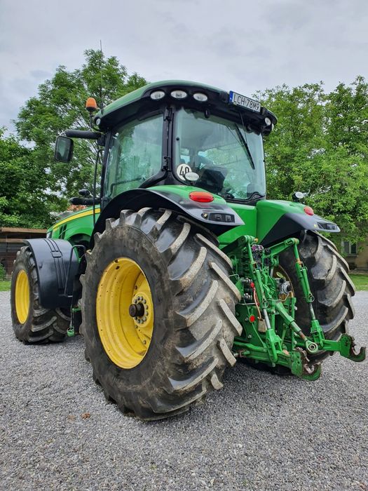 Ciągnik John Deere 8310r