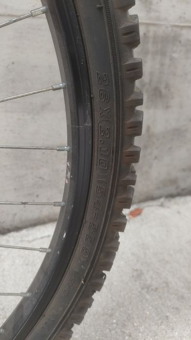 Bicicleta MTB da marca TEAM