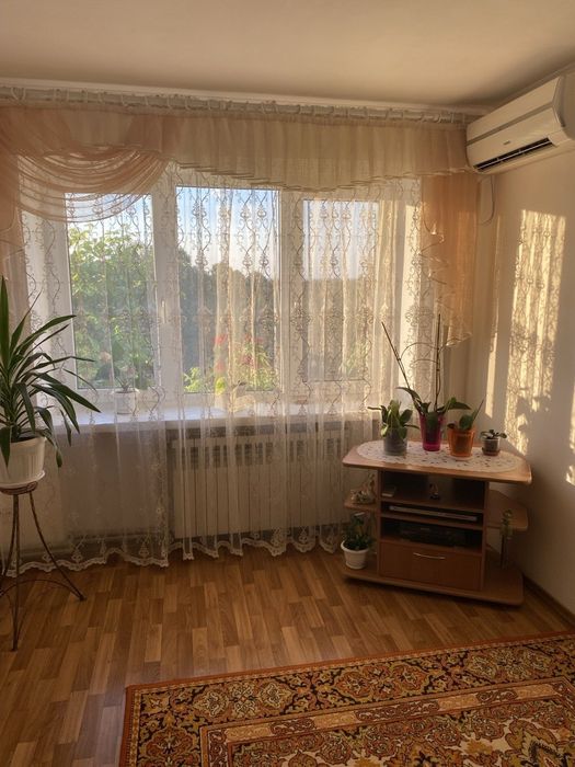Продам  3-кімнатну квартиру