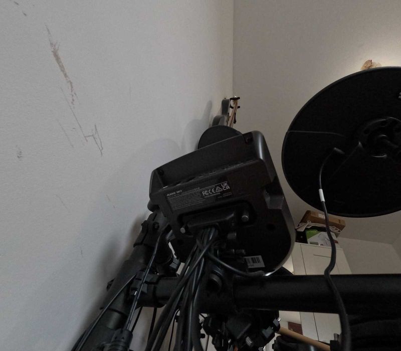 Bateria Eletrónica Alesis Nitro.