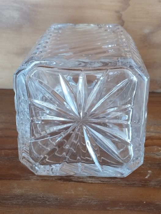 Garrafa - Licoreira - Cristal Lapidado Atlantis