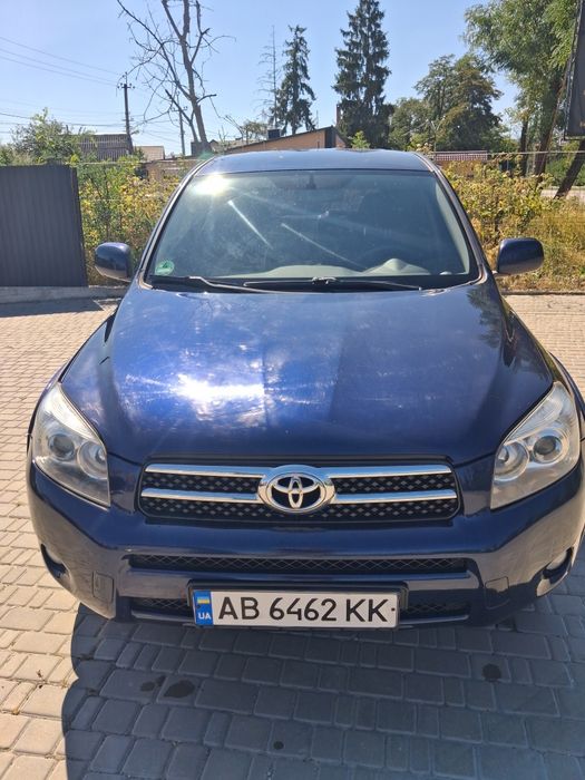 Продам Toyota Rav4