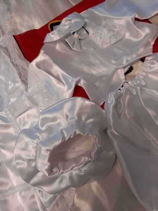Piękne ubranko do chrztu cały komplet