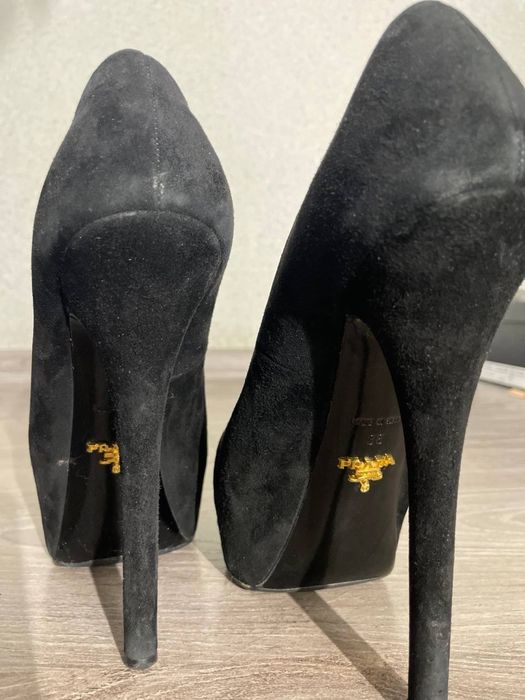 Туфли Prada черные