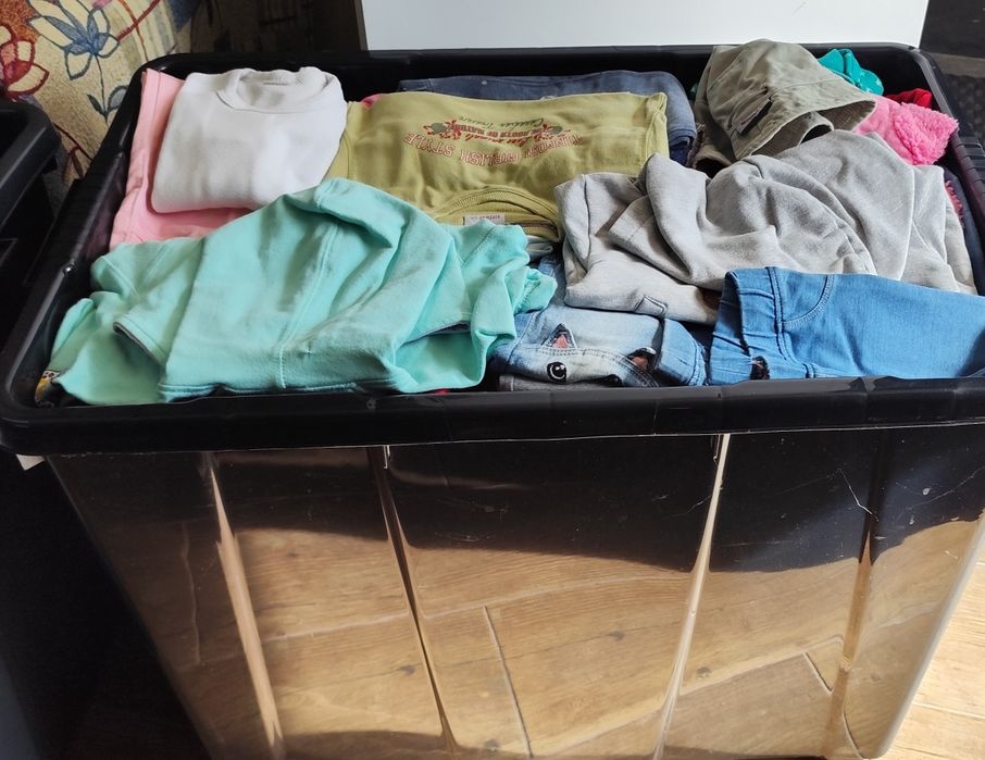 Lote de roupa menina 18meses aos 5 anos