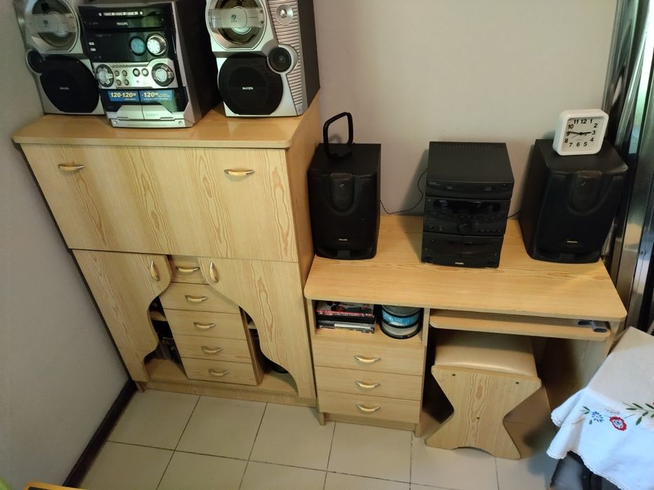 Vendo 2 móveis quarto