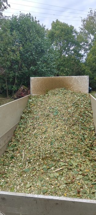 Zrąbke, troty, kora, materiał do ściółkowaniaa