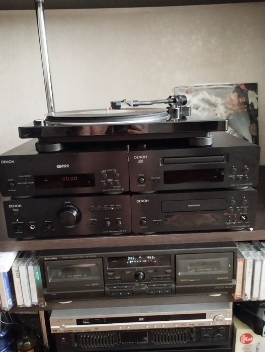 Музыкальный центр стойка Denon