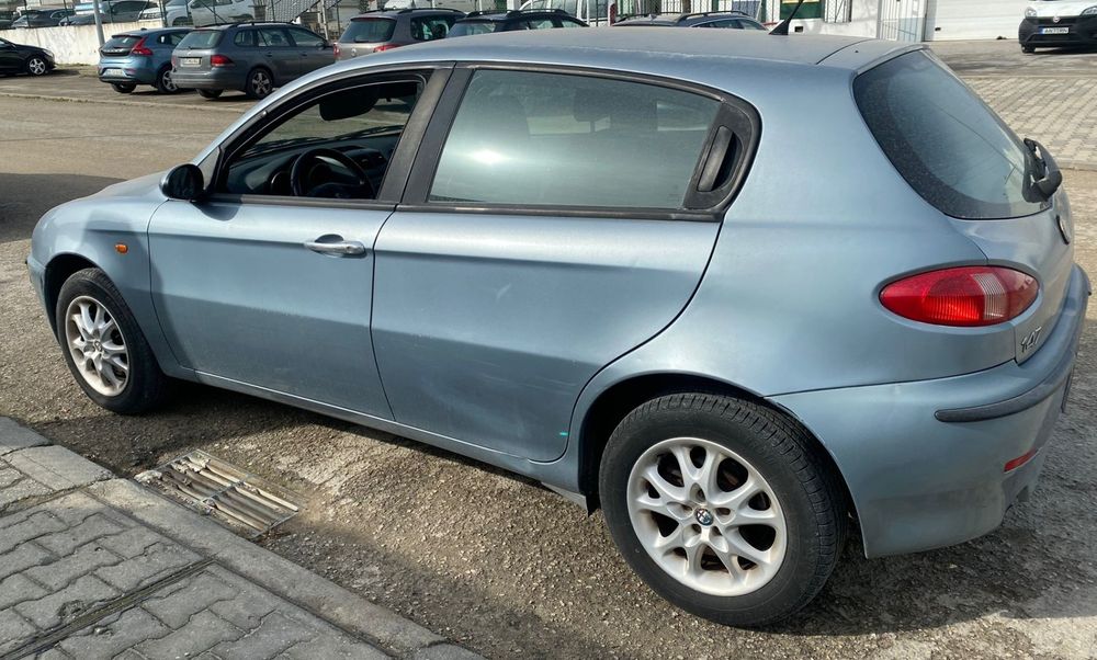 ALFA ROMEO 147 1.9 JTD DE 2002 DISPONÍVEL PARA PEÇAS BOTOES VIDROS
