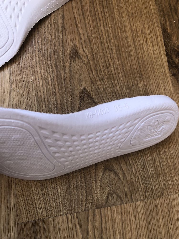 Yeezy cream white sales insole
