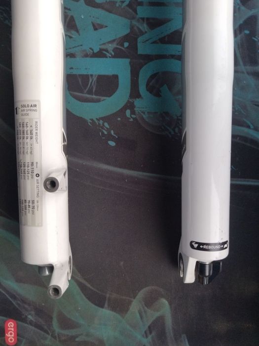 Вилка воздушная  RockShox Recon 26 120