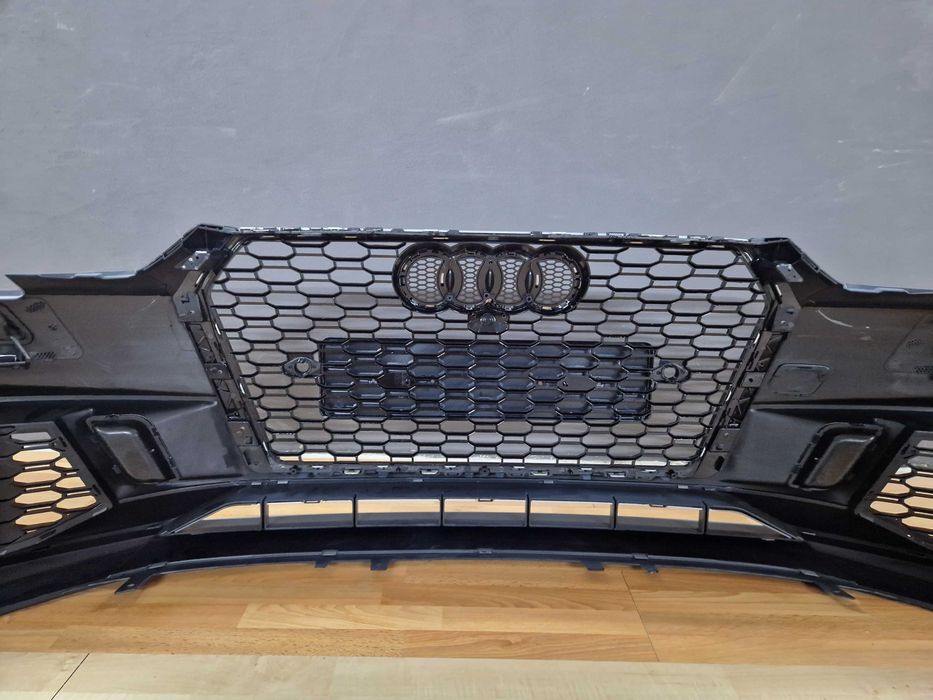 Передний бампер ауди а4 в9 AUDI A4 B9 2015-2019 год  RS4