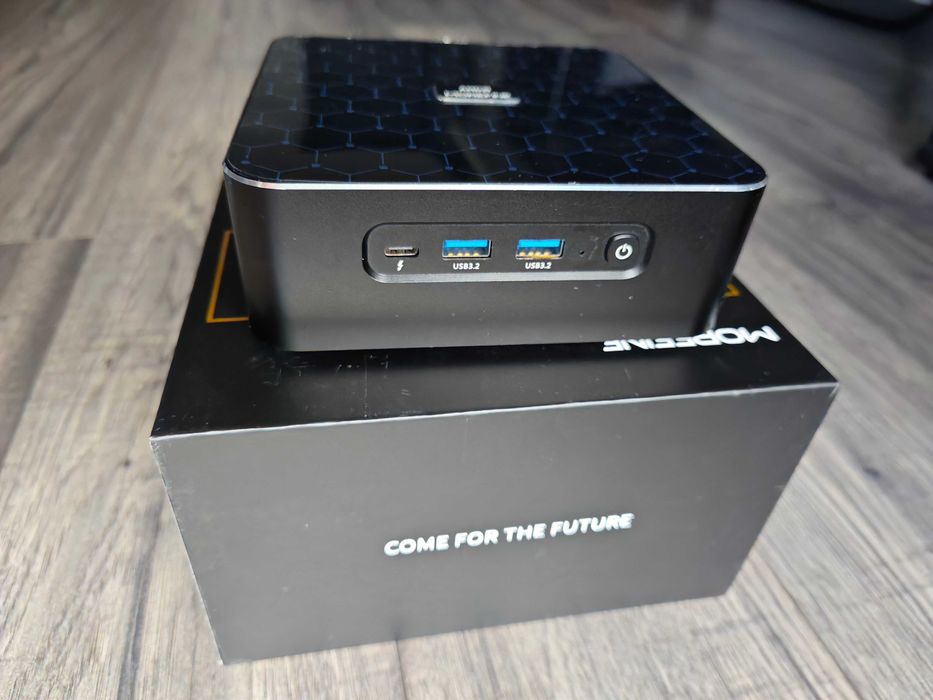 MiniPC AMD Ryzen 9 7940HS / MiniPC AMD Rzyen 9 7940HS /  780m iGPU