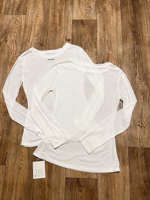 Лонгслів стиль Miu Miu