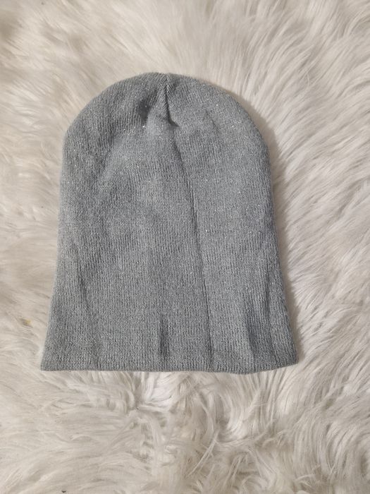 Czapka damska szara