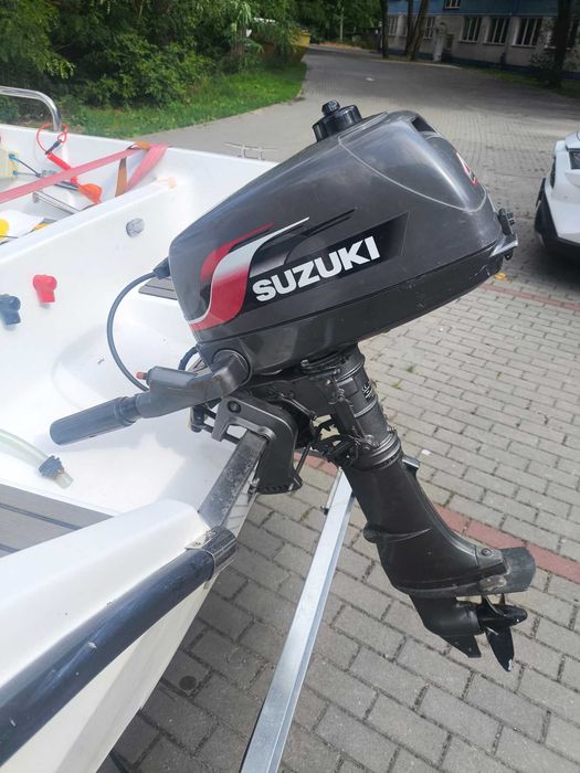 Sprzedam silnik zaburtowy Suzuki DT 4.  2 suw