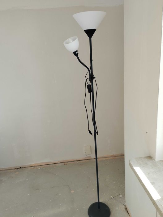 Sprzedam nową lampę pokojową