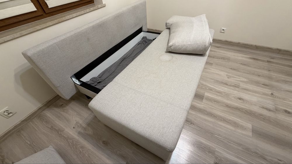 Oddam za darmo sofę .