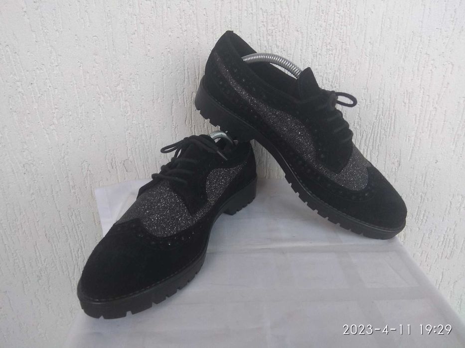 Брендовие замшевие туфли,оксфорди 5th Avenue р.41