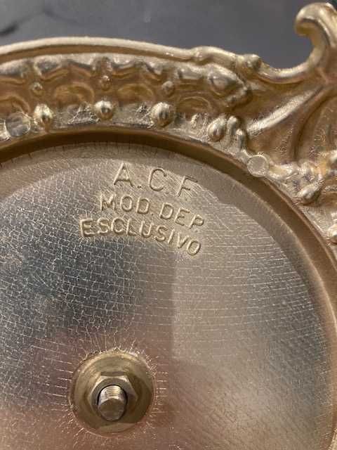 Relógio e centro de mesa Porcelana ACF Mod.Dep. Esclusivo