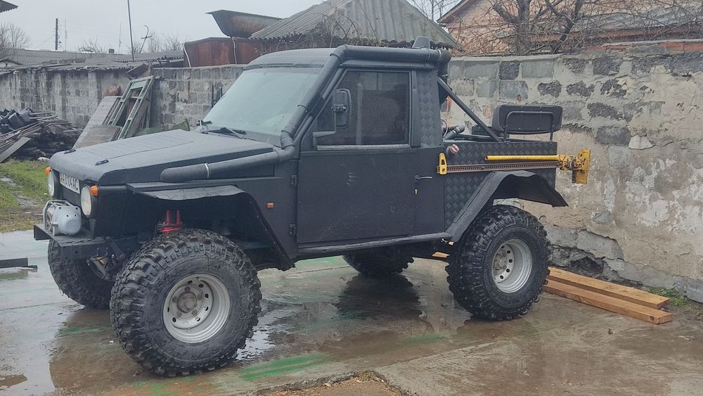 Продам вездеход танк для бездорожя