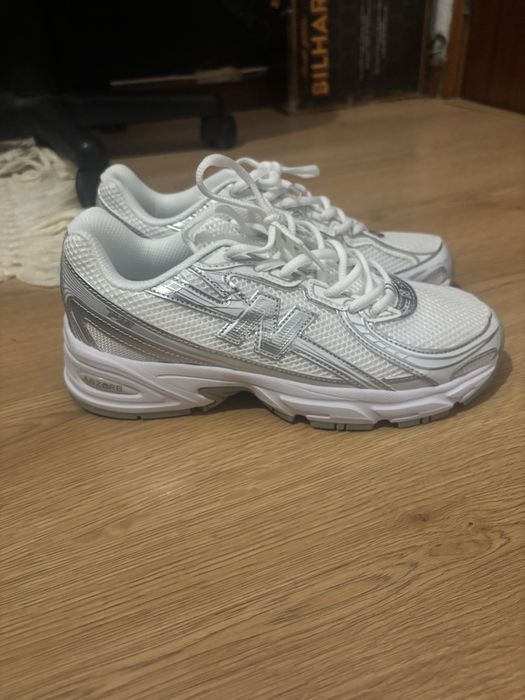 New balance 740 Novas
