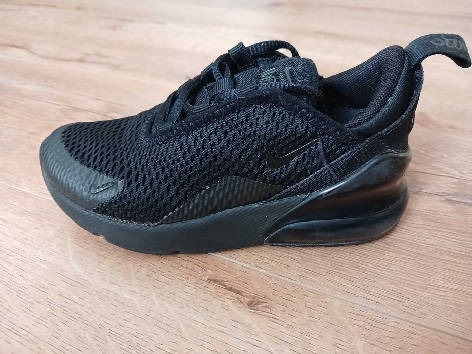 Кроссовки Nike Air 270, оригинал. р  28