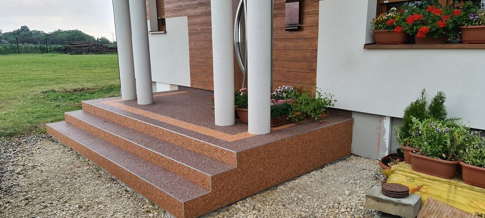 Kamienny dywan schody balkon Żywica Posadzki żywiczne