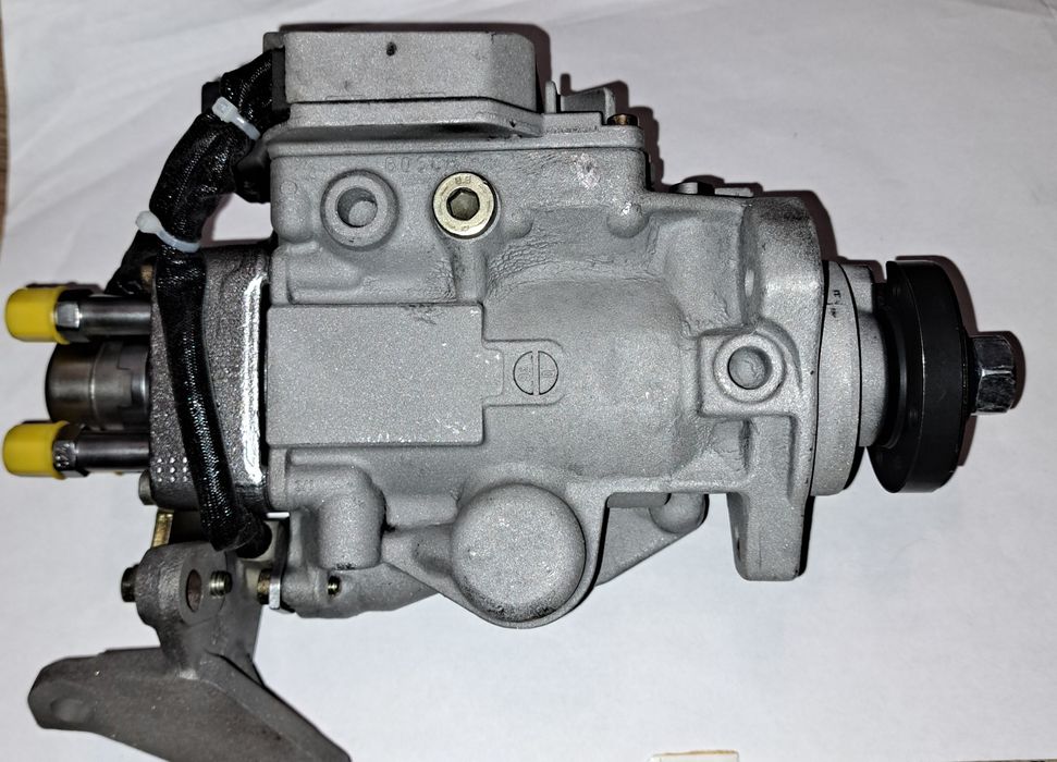 Pompa wtryskowa ford  transit 2.0tddi 2.4tddi  nr.0470.004.012 (VP30)