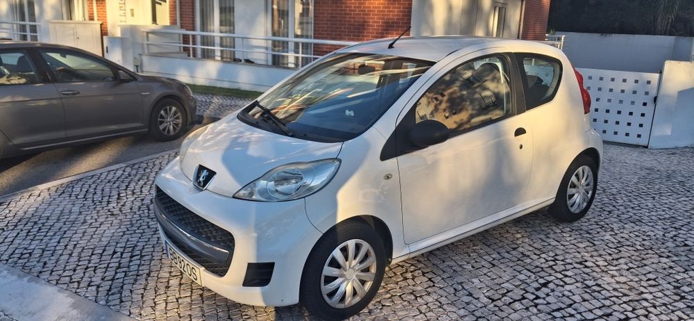 Peugeot  107 . 2009