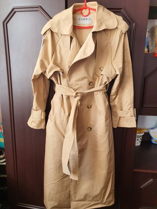 Тренч від українського бренду