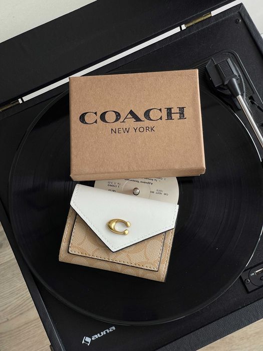 Кошелек женский Coach маленький Коуч конверт мини