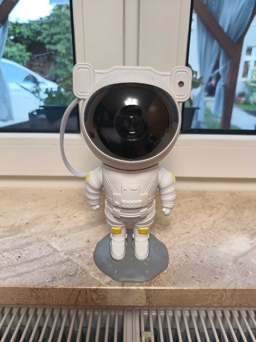 projektor gwiazd astronauta